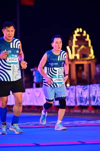 BIB: 
                            <button type="button" onclick="openModal(24463162)" class="btn btn-primary btn-sm float-right btn-popup" data-toggle="modal" data-target=".modal-high-quality">
                        <i class="fas fa-shopping-cart"></i> Add to Cart
                    </button>
                                            <button type="button" onclick="isThisMe(24463162, true)" class="btn btn-success btn-sm float-right btn-popup btn-isme hidden" data-toggle="tooltip" data-placement="bottom" title="นี่คือรูปของคุณใช่ไหม คลิกที่นี่เพื่อเอาเข้าอัลบั้ม">
                        <i class="fas fa-plus"></i> Add to album
                    </button>
                    <button type="button" onclick="isThisMe(24463162, false)" class="btn btn-warning btn-sm float-right btn-popup btn-isnotme hidden">
                        <i class="fas fa-ban"></i> Remove from album
                    </button>